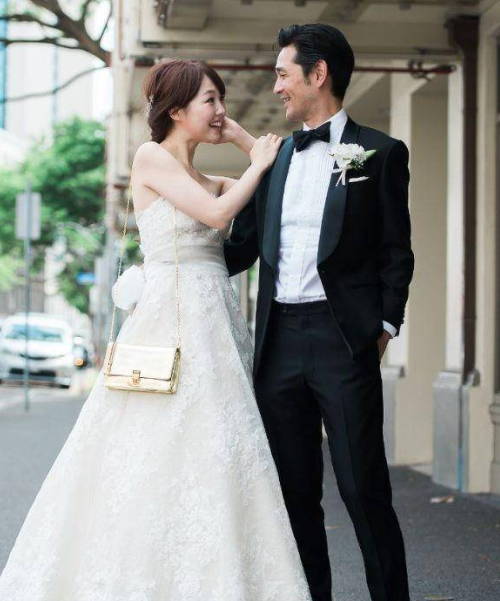 西服定做廠家，西裝訂做，婚禮西服定做